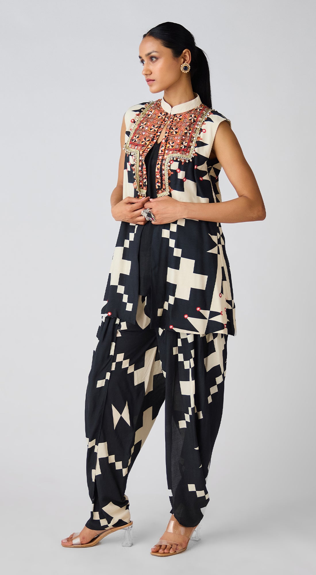 Black Abstract Print Crepe Kurta Set