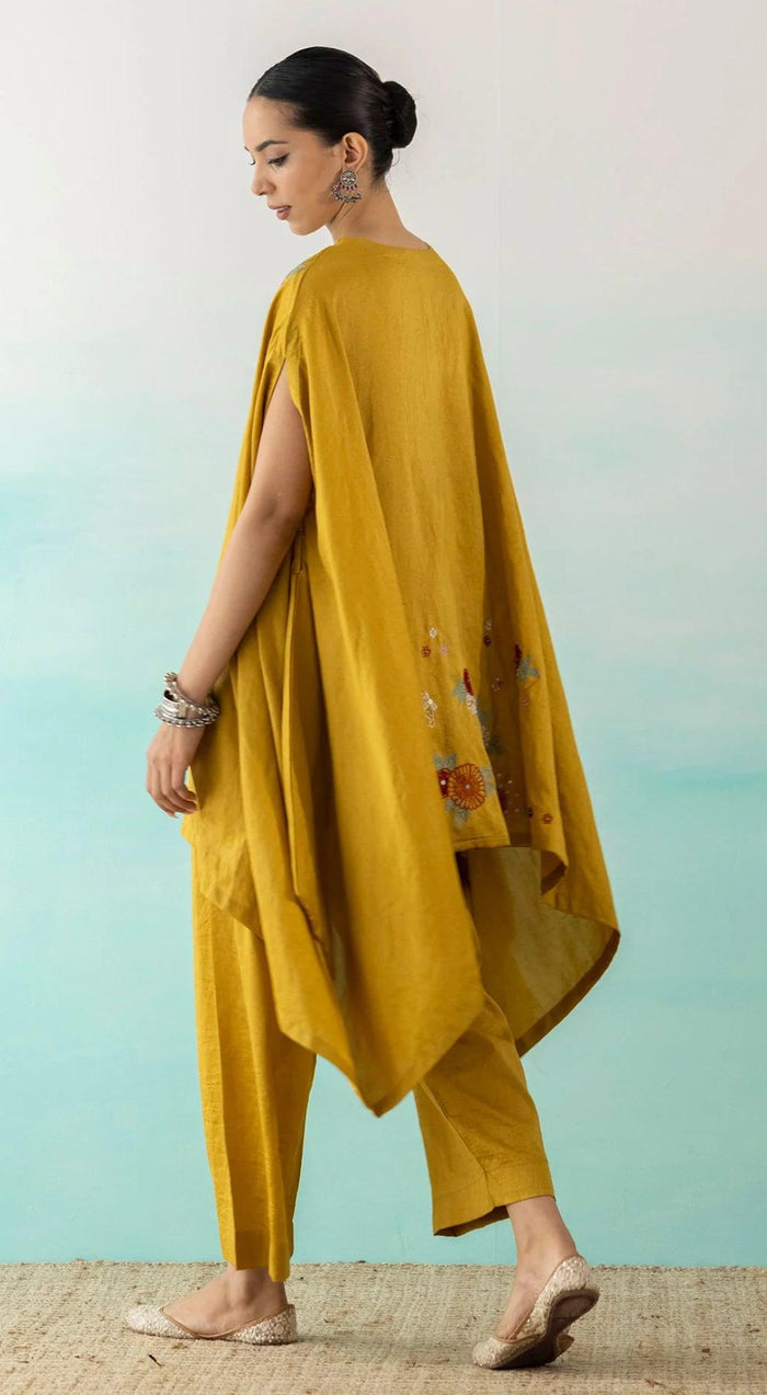 Yellow Embroidered Asymmetric Kurta And Pants - Basanti Kapde aur Koffee